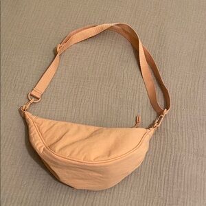 Uniqlo Peach Mini Crossbody Bag. New. No tags .